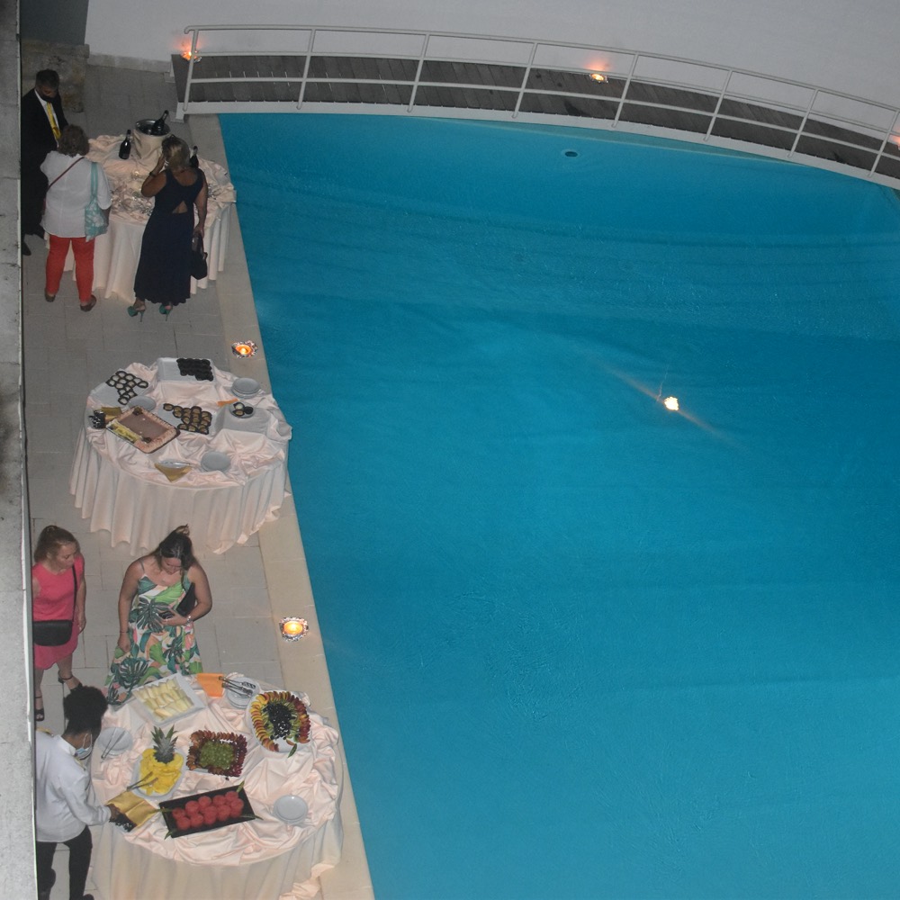 Cena bordo piscina Hotel degli Haethey Otranto
